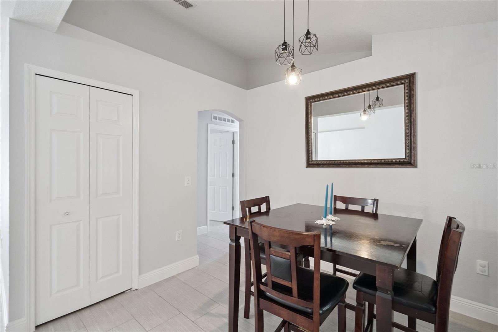DELTONA LAKES UNIT 12 - Residential