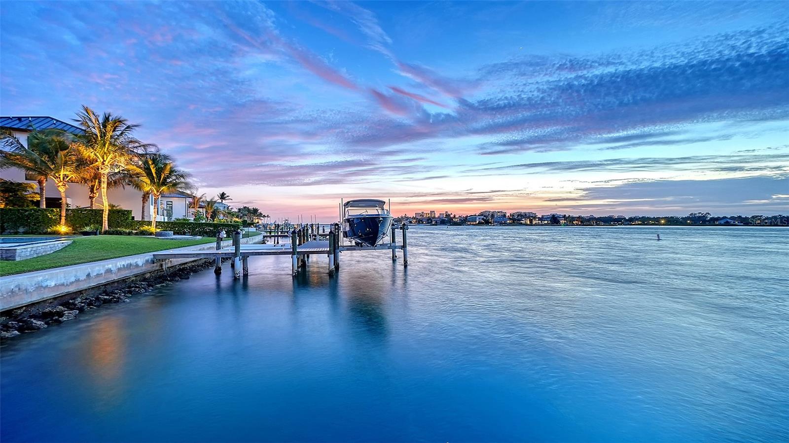 LIDO C/LIDO SHORES - Residential