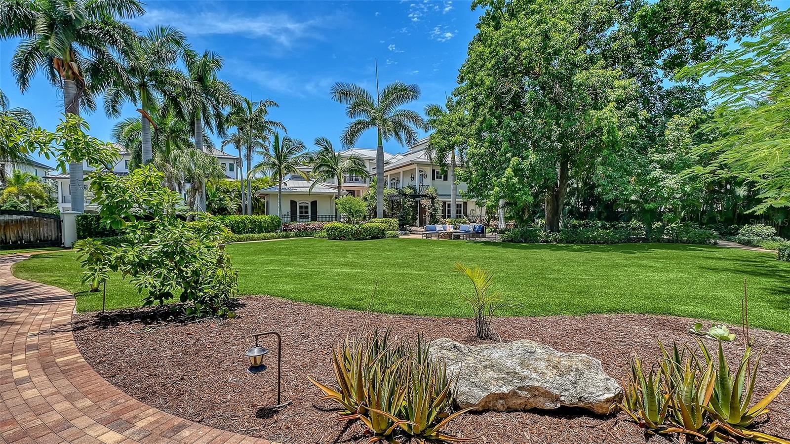 LIDO C/LIDO SHORES - Residential