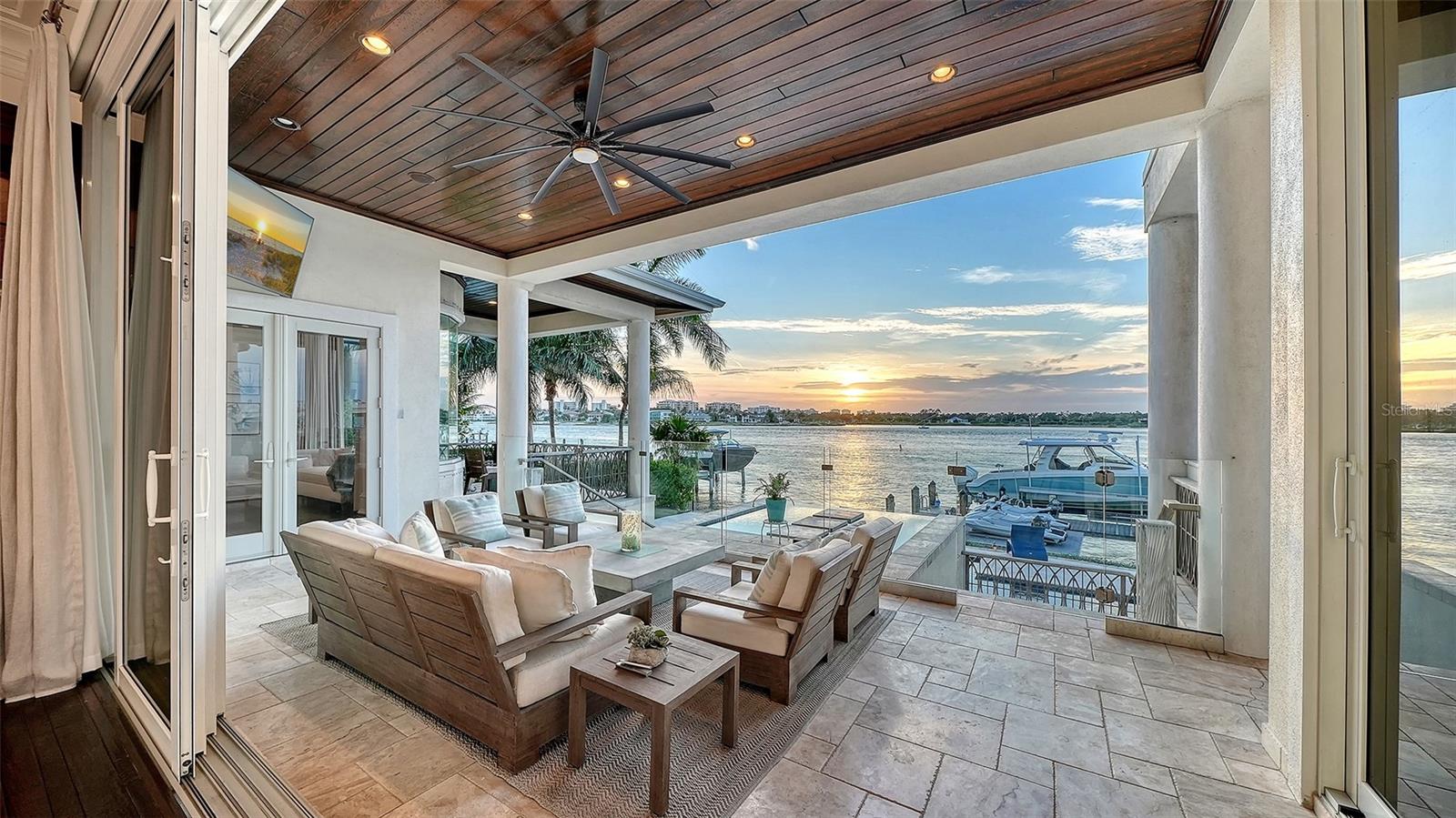LIDO C/LIDO SHORES - Residential