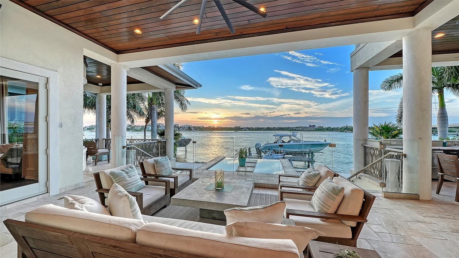 LIDO C/LIDO SHORES - Residential