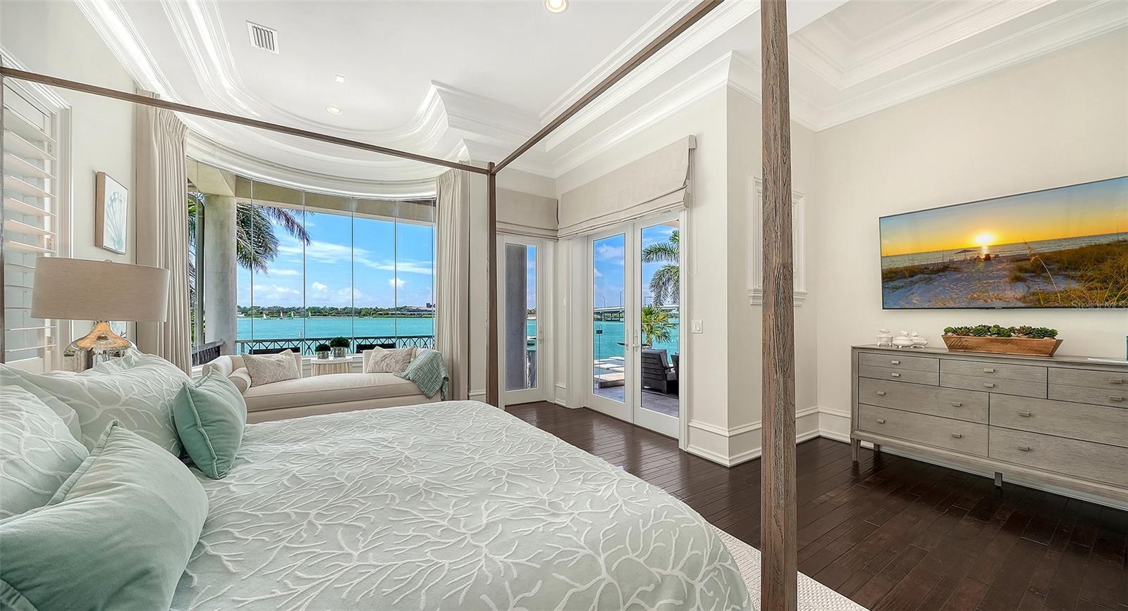 LIDO C/LIDO SHORES - Residential