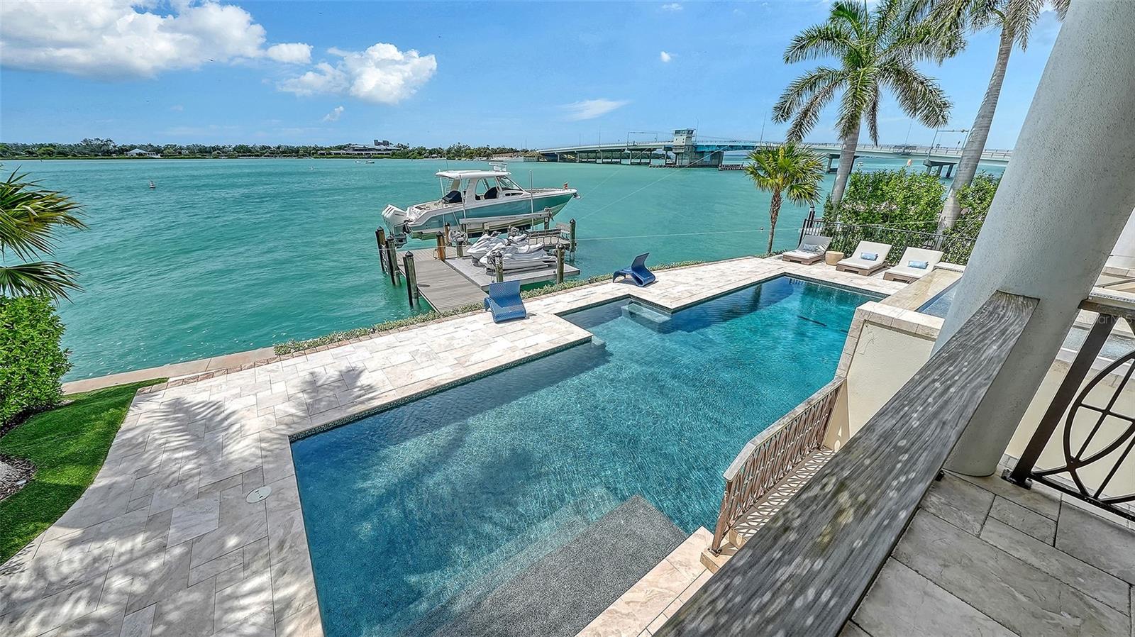 LIDO C/LIDO SHORES - Residential