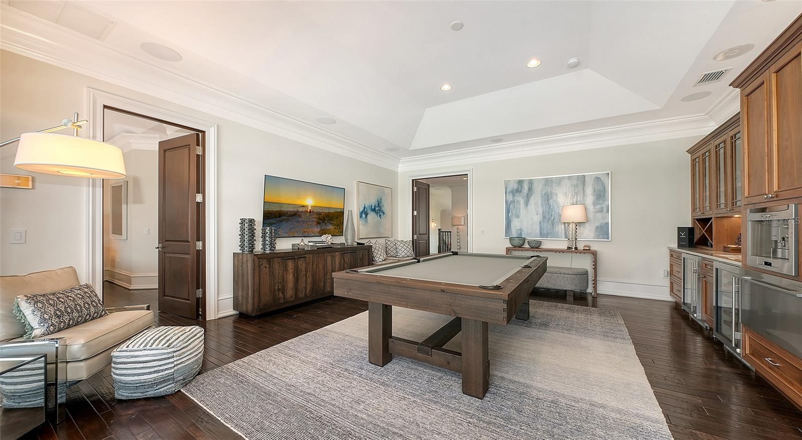 LIDO C/LIDO SHORES - Residential