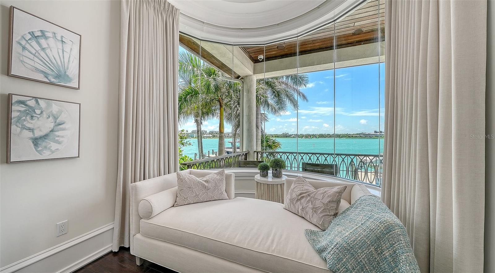 LIDO C/LIDO SHORES - Residential