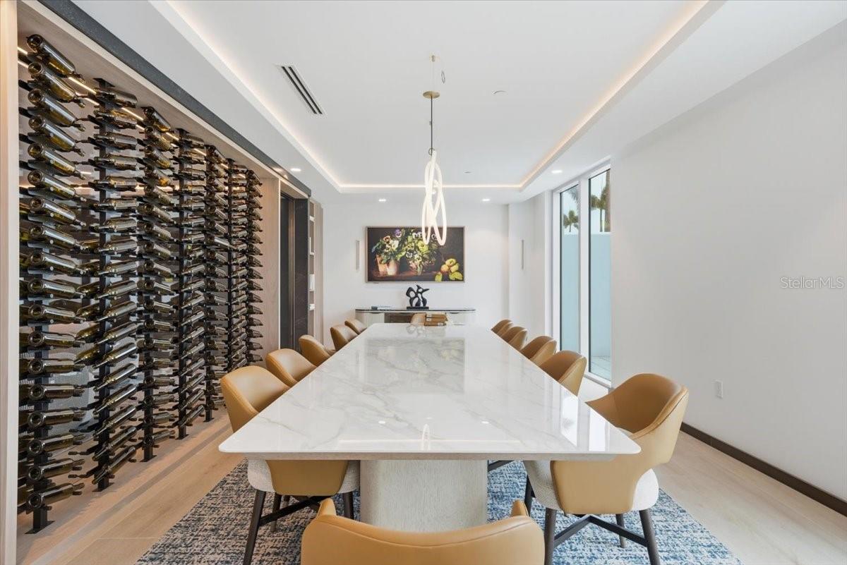 WESTSHORE YACHT CLUB, AQUA TOWER 1 - Residential