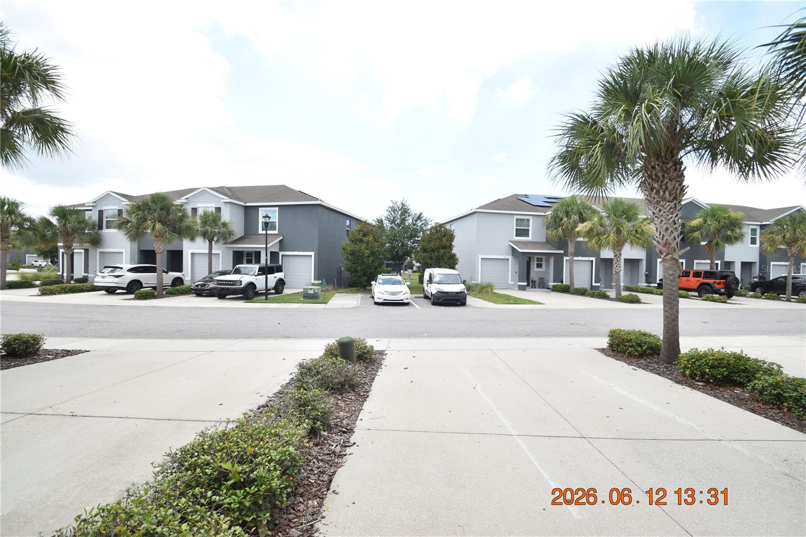 EAGLE PALM PH 4A - Residential Lease