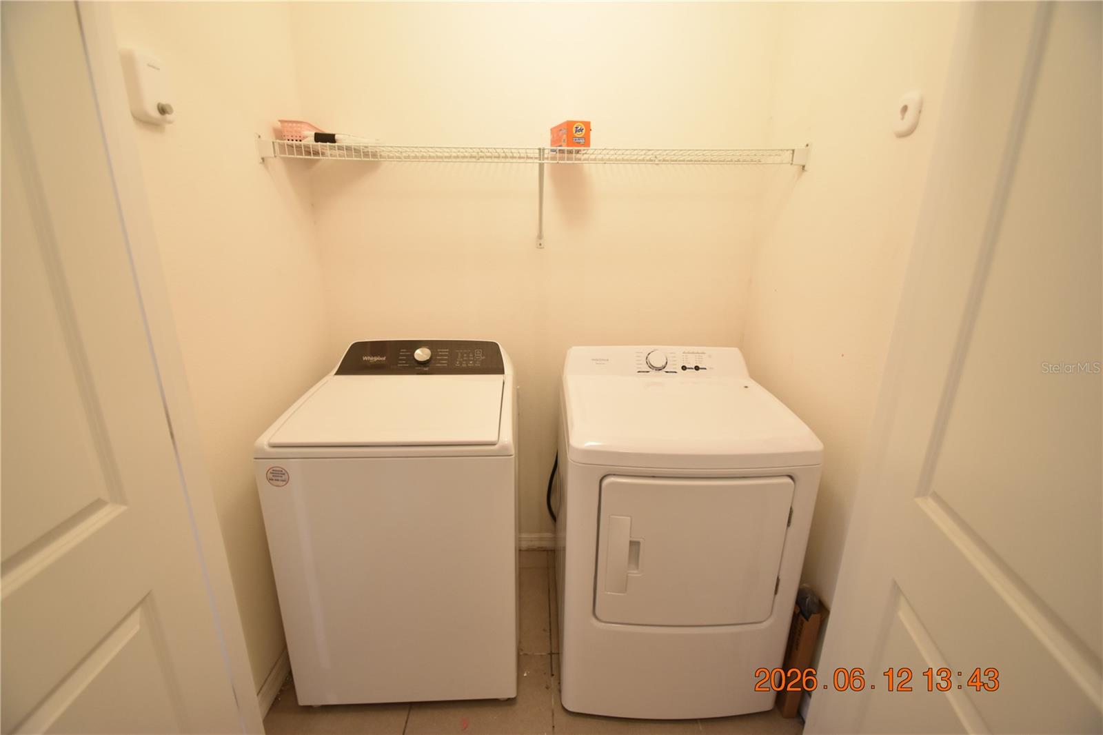 EAGLE PALM PH 4A - Residential Lease