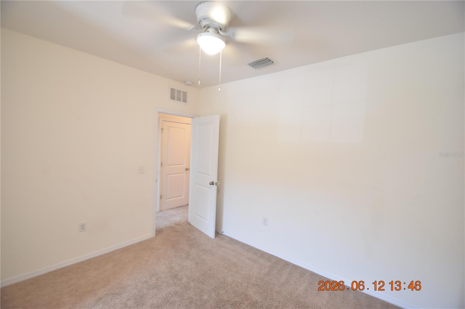EAGLE PALM PH 4A - Residential Lease