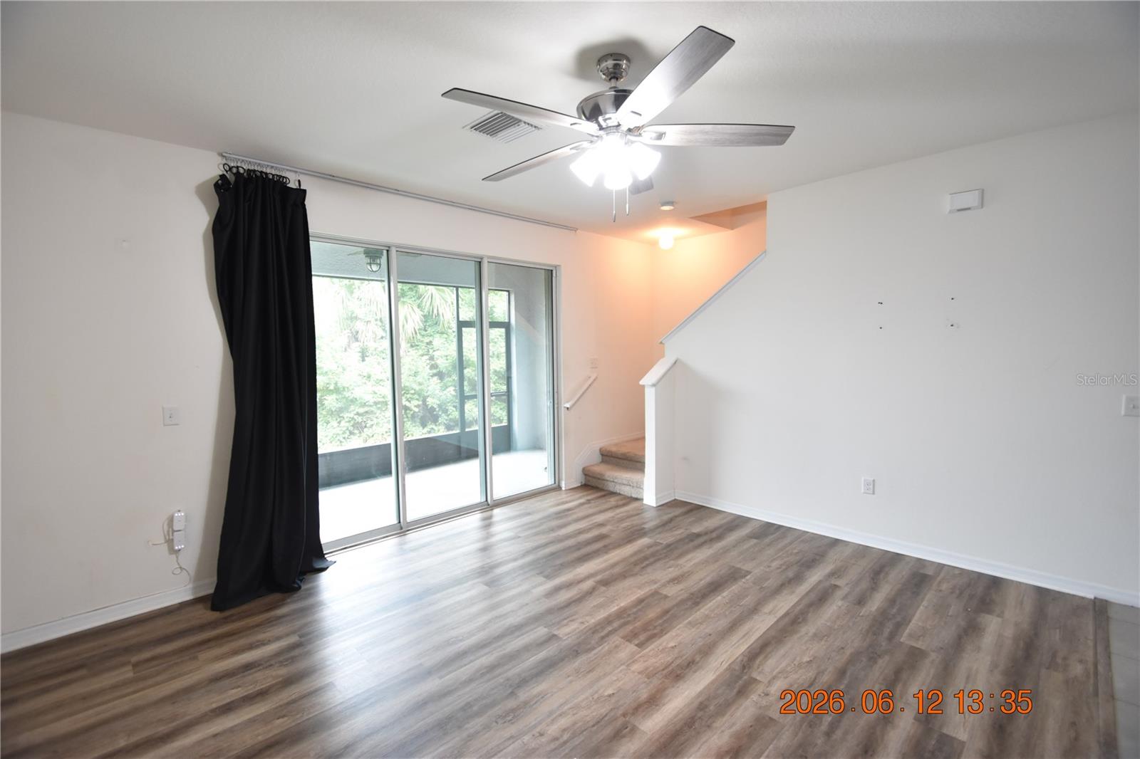EAGLE PALM PH 4A - Residential Lease