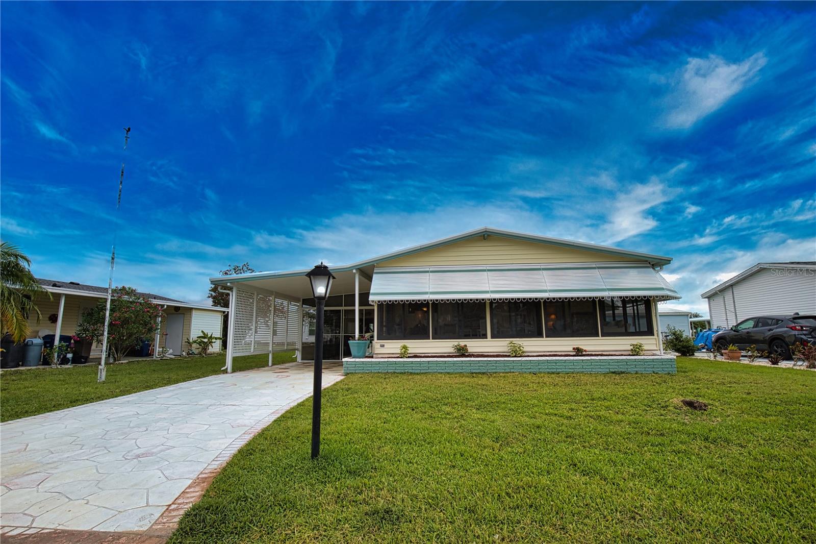 LA CASA MHP CO-OP - Residential