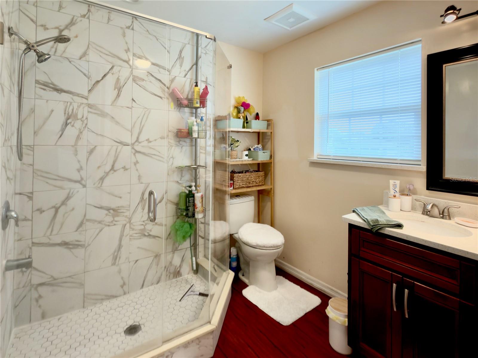 EAST GARDEN MANOR ADD 03 REP - Residential