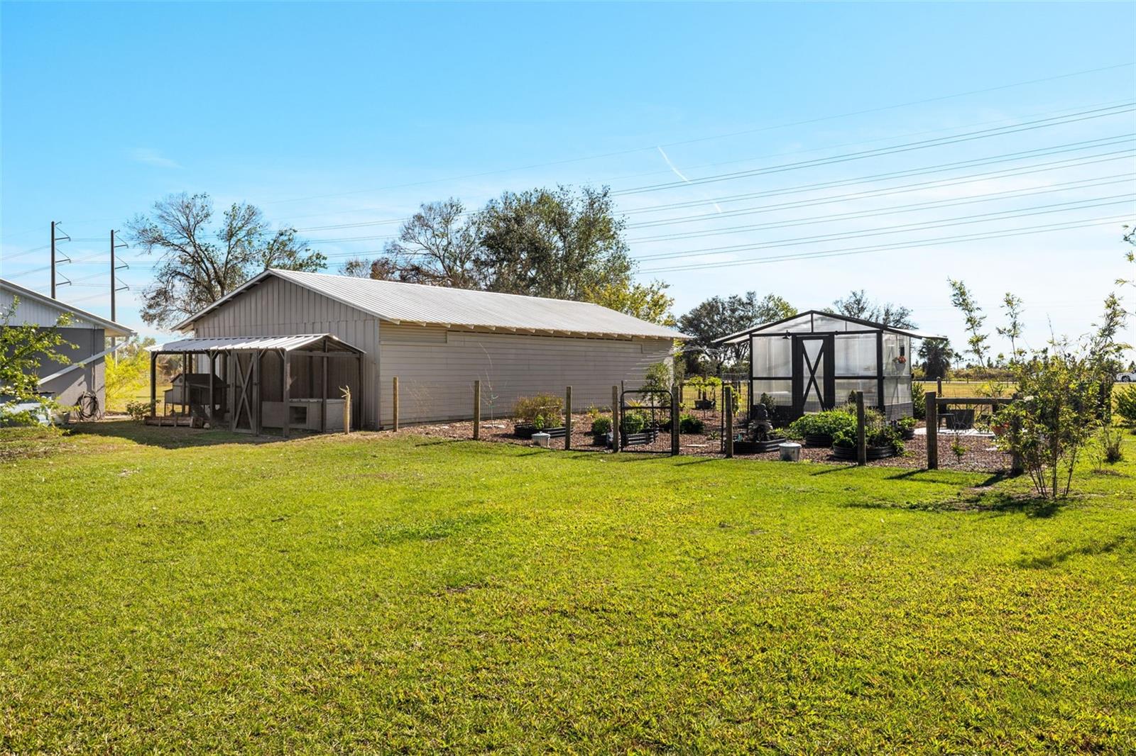 ARCADIA GRVS INC - Residential