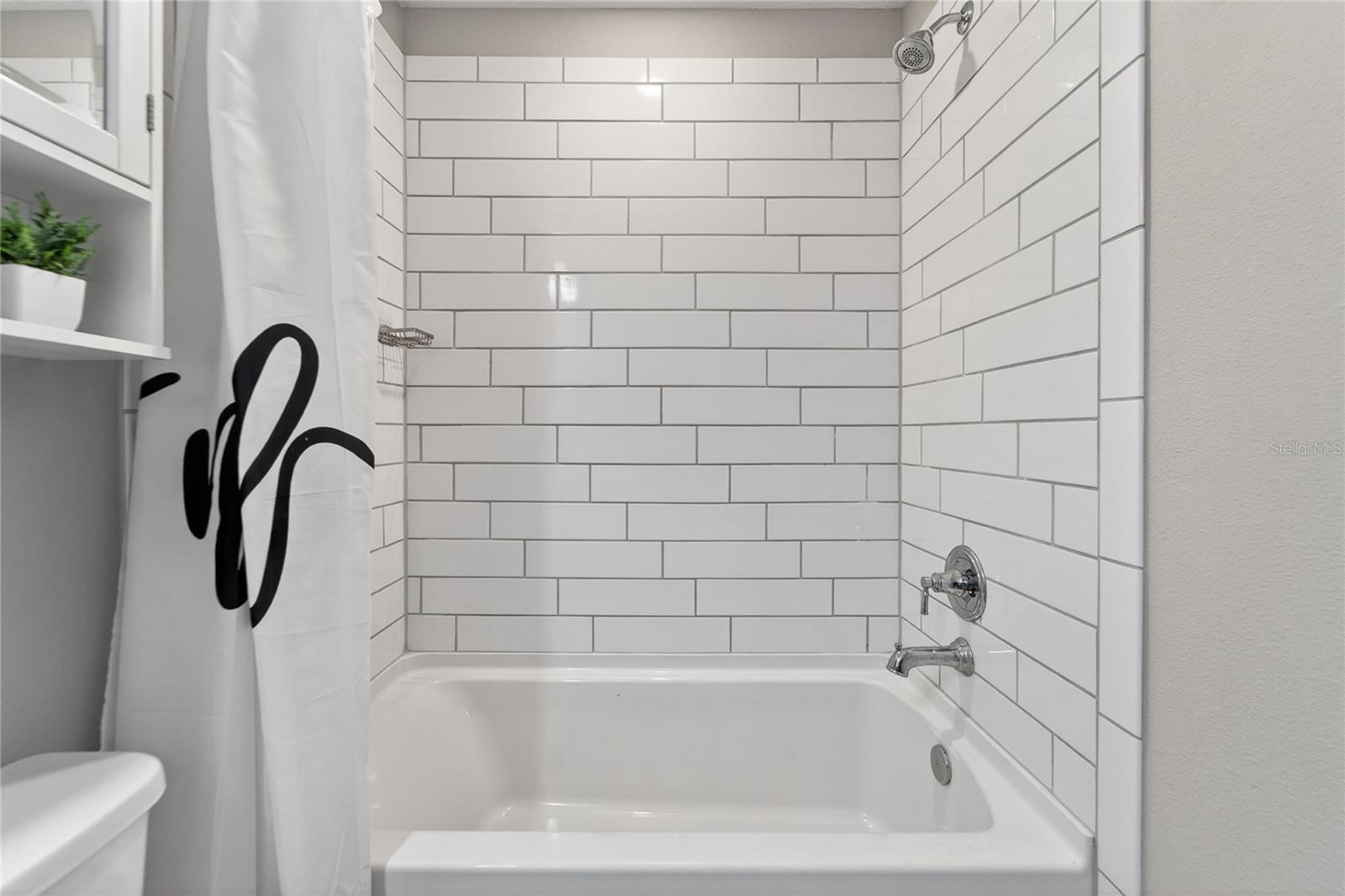 WHISPERING PINES PH 2 - Residential