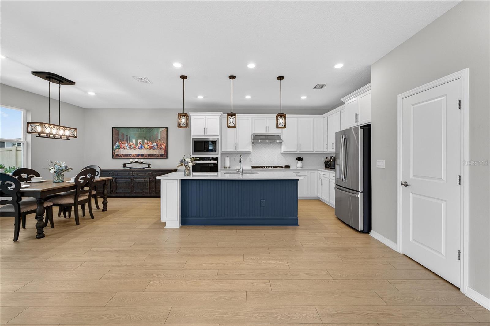 WHISPERING PINES PH 2 - Residential