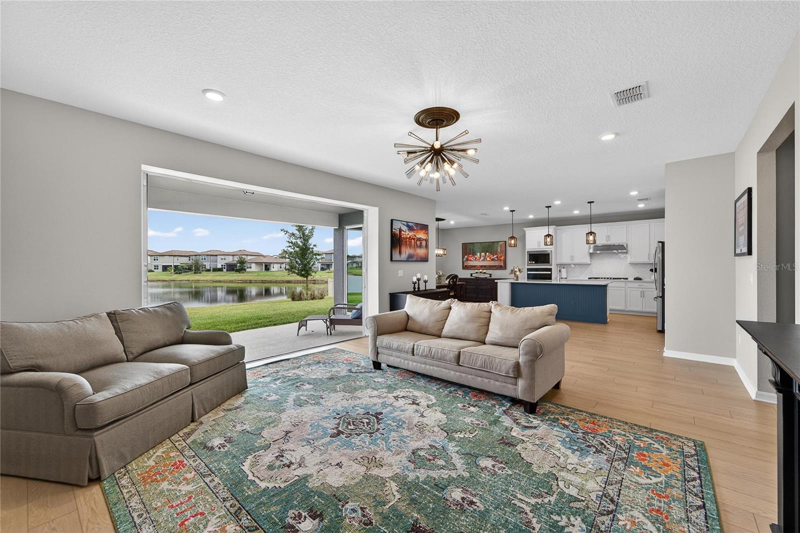 WHISPERING PINES PH 2 - Residential
