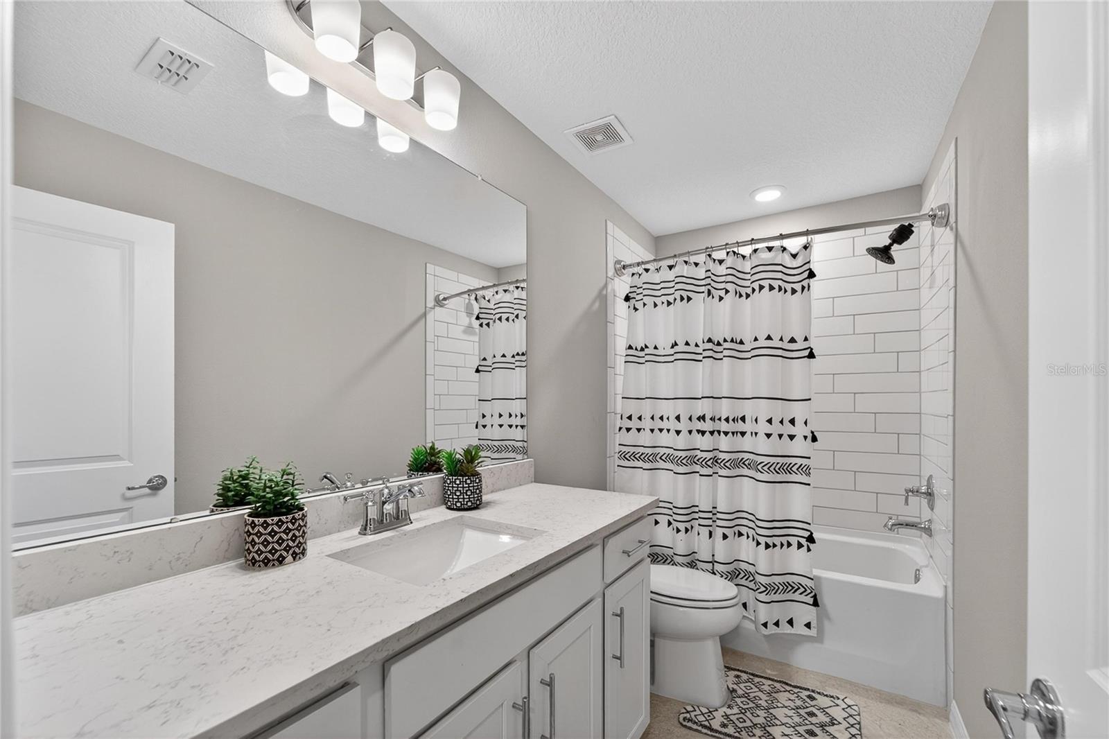 WHISPERING PINES PH 2 - Residential