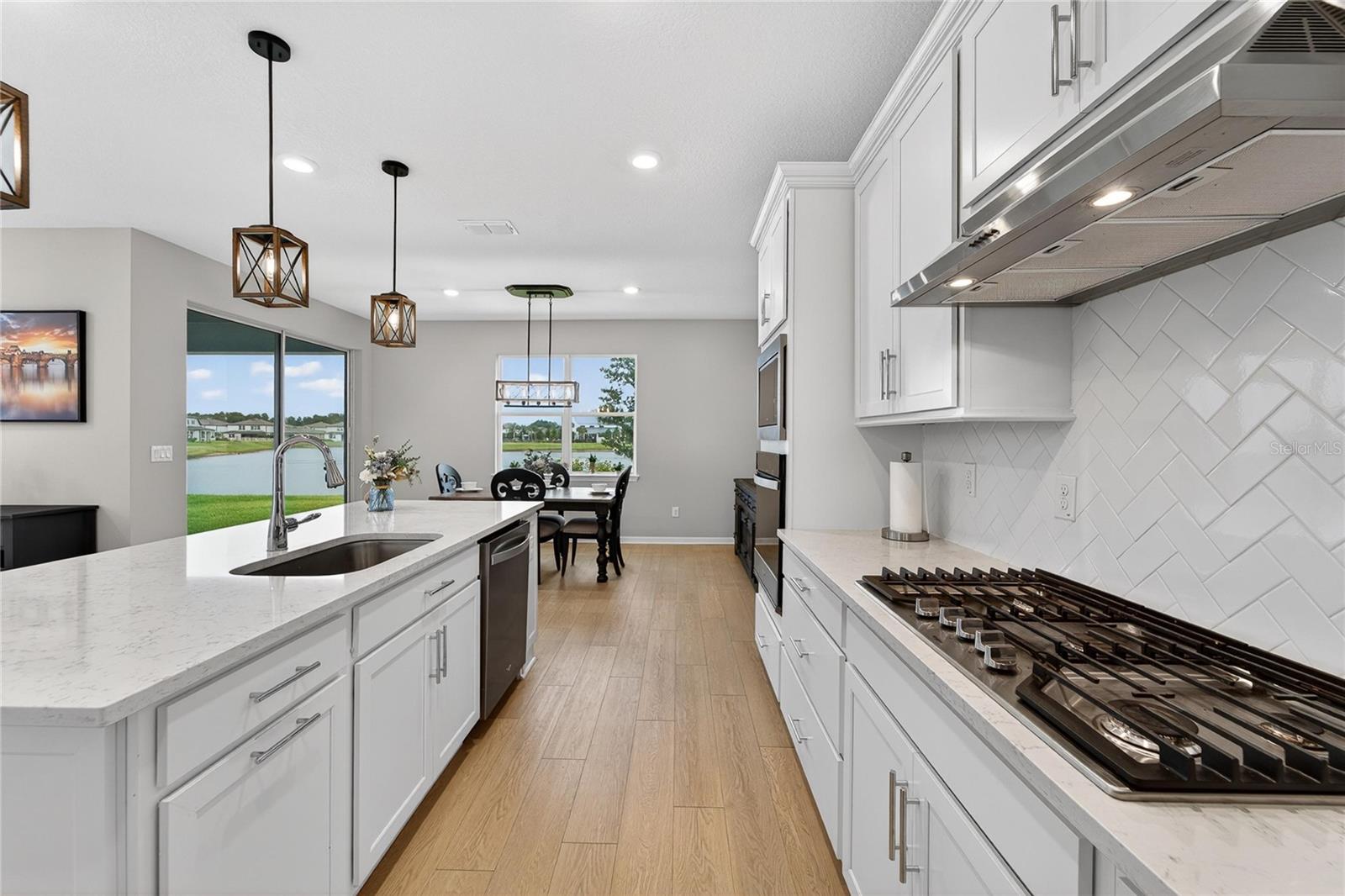 WHISPERING PINES PH 2 - Residential