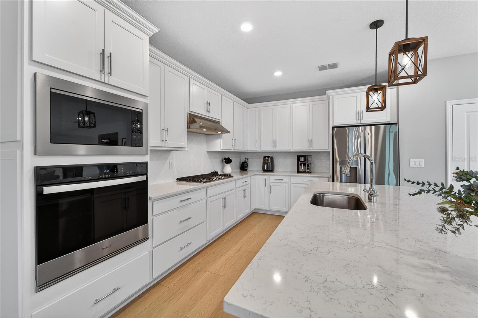 WHISPERING PINES PH 2 - Residential