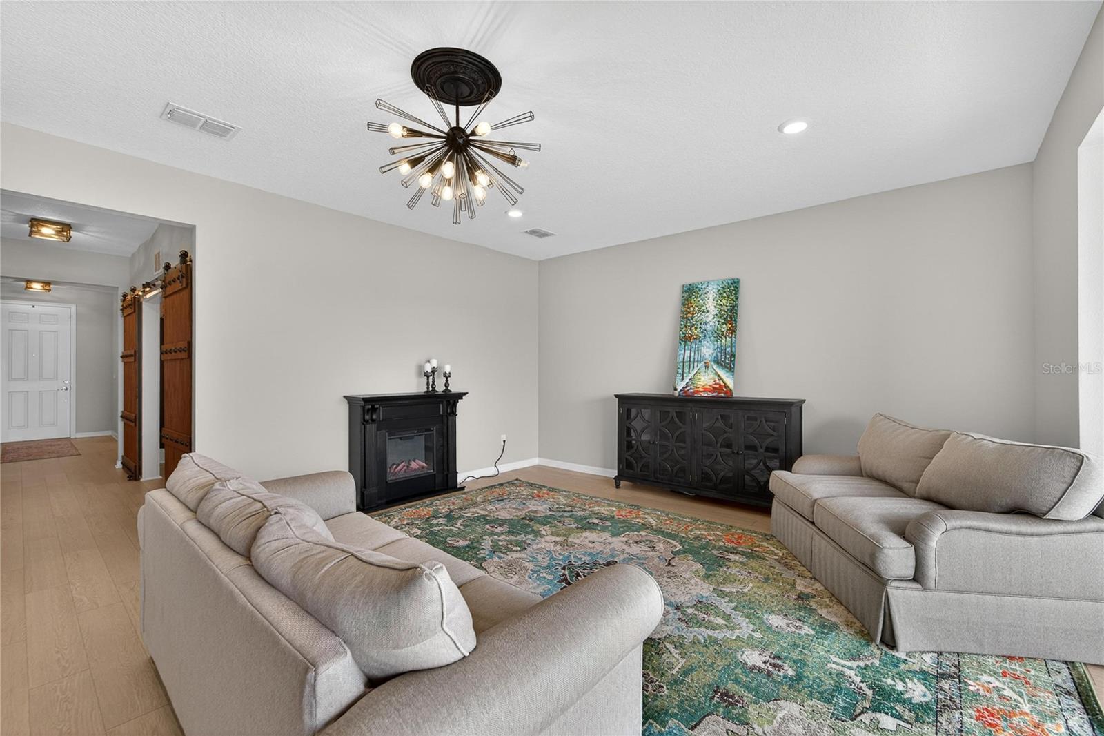 WHISPERING PINES PH 2 - Residential