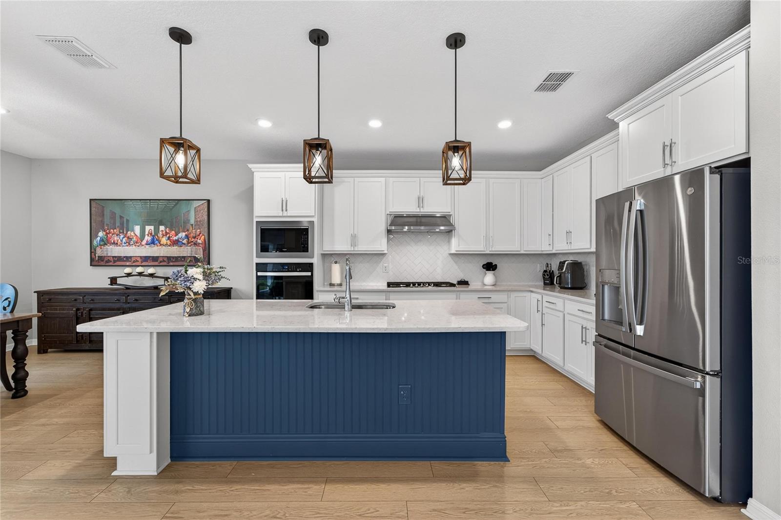 WHISPERING PINES PH 2 - Residential