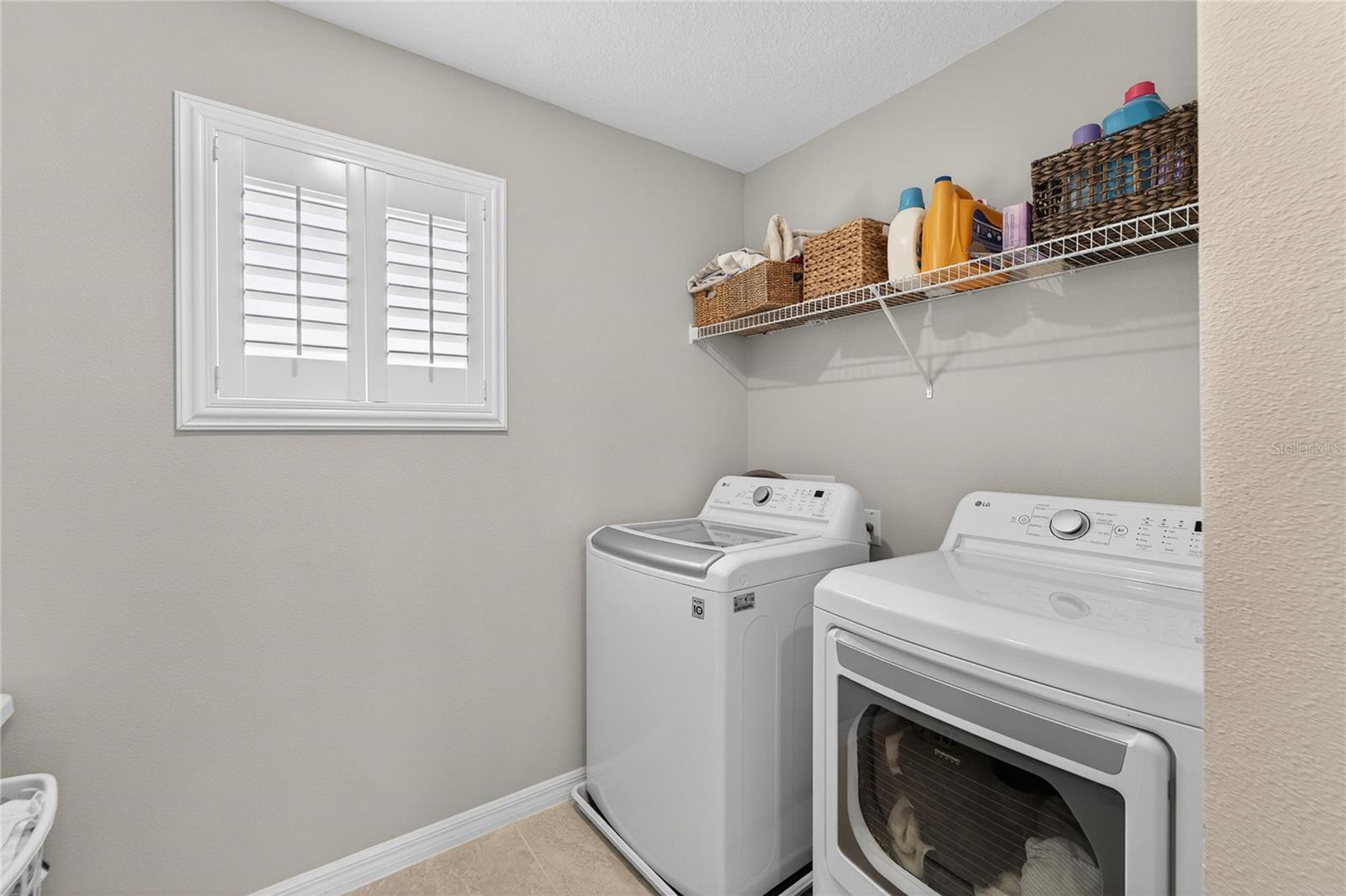 WHISPERING PINES PH 2 - Residential