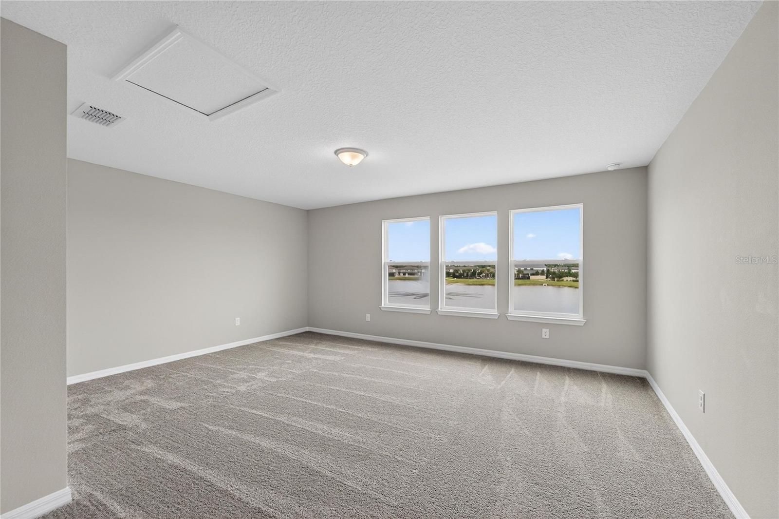 WHISPERING PINES PH 2 - Residential