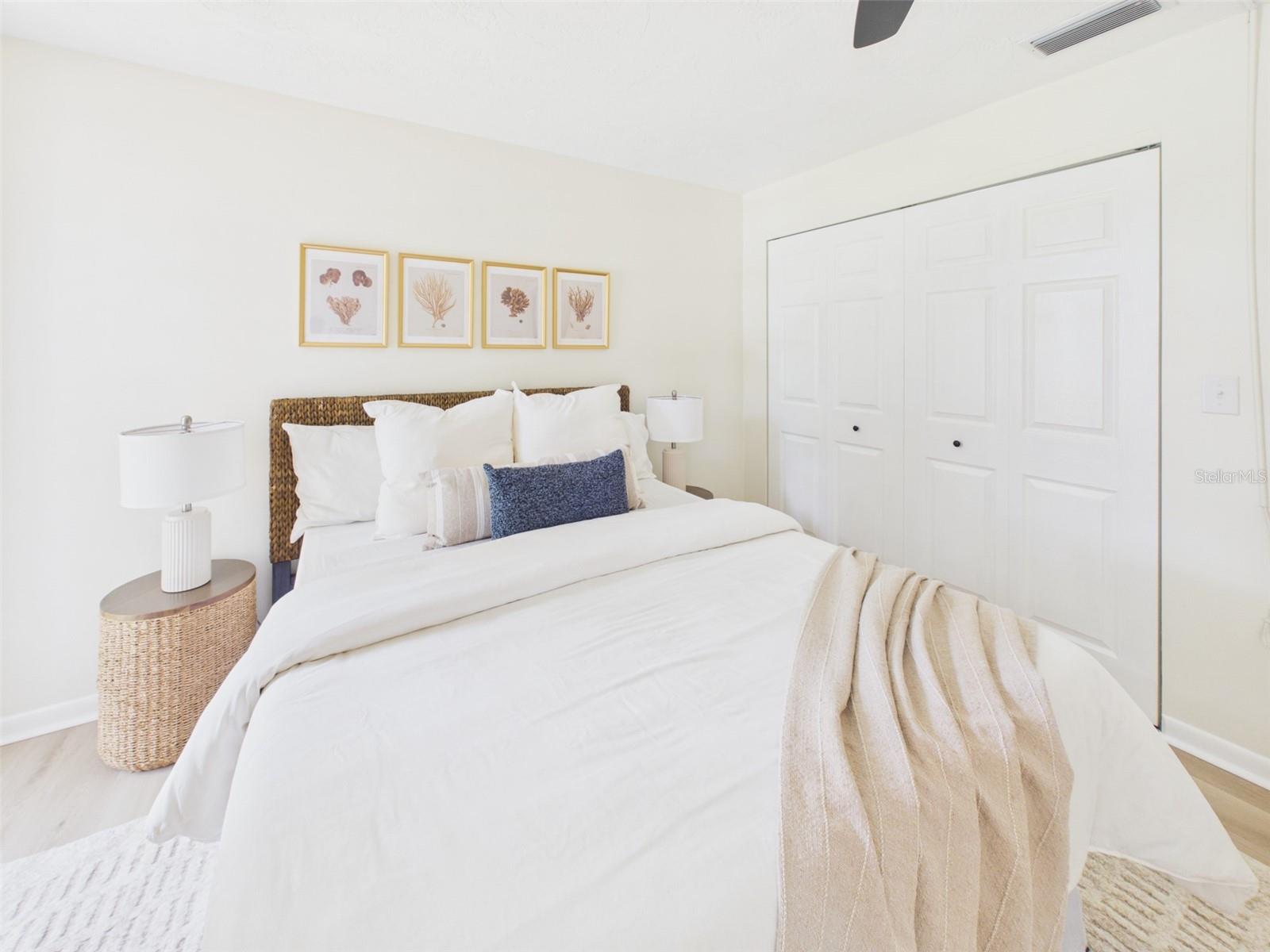 CURLEW GROVES UNIT ONE - Residential