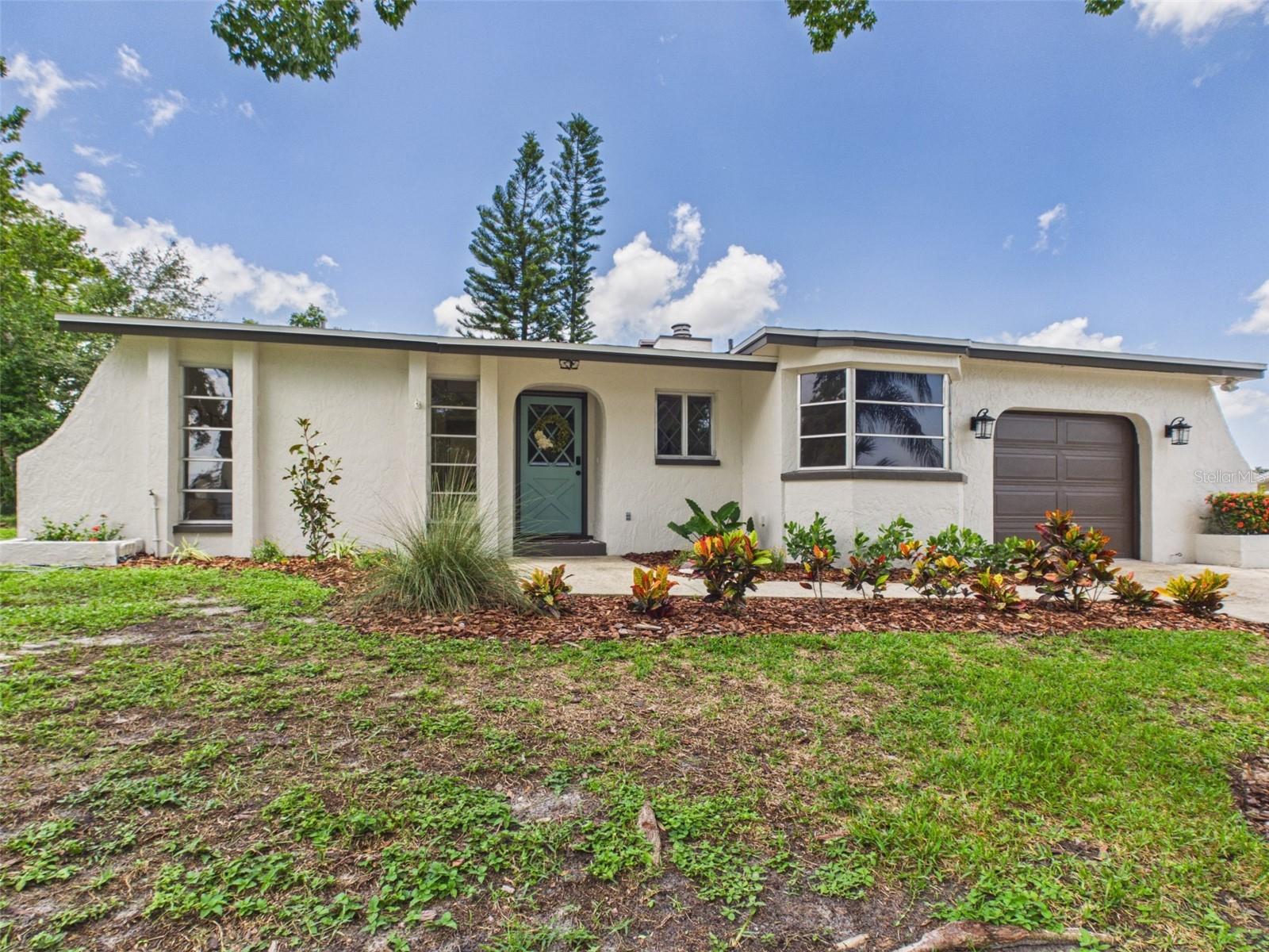 CURLEW GROVES UNIT ONE - Residential