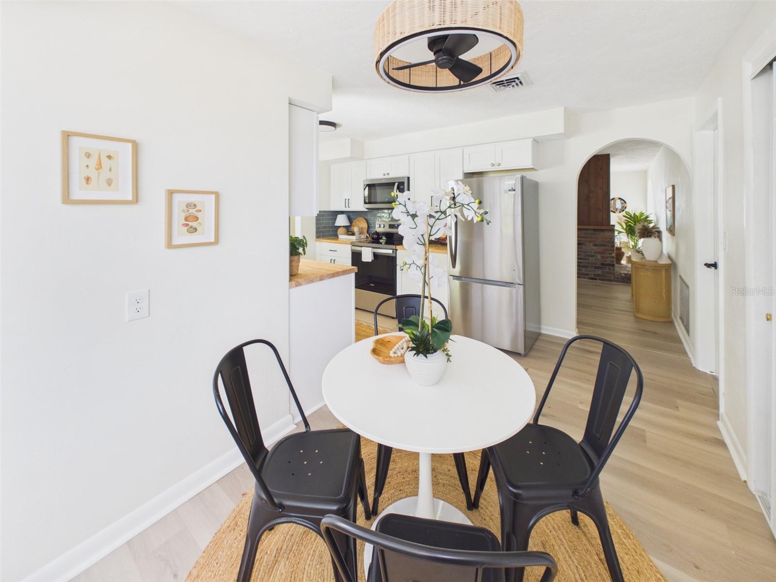 CURLEW GROVES UNIT ONE - Residential