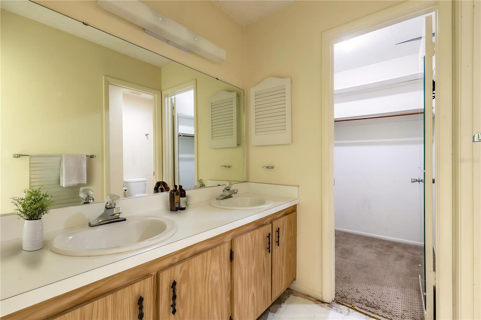 SUGAR MILL GOLF TWNHS CONDO - Residential