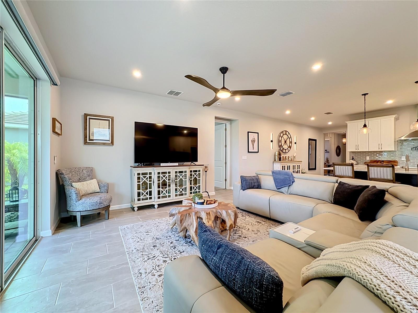 SUNSTONE VILLAGE F5 PH 1A & 1B - Residential
