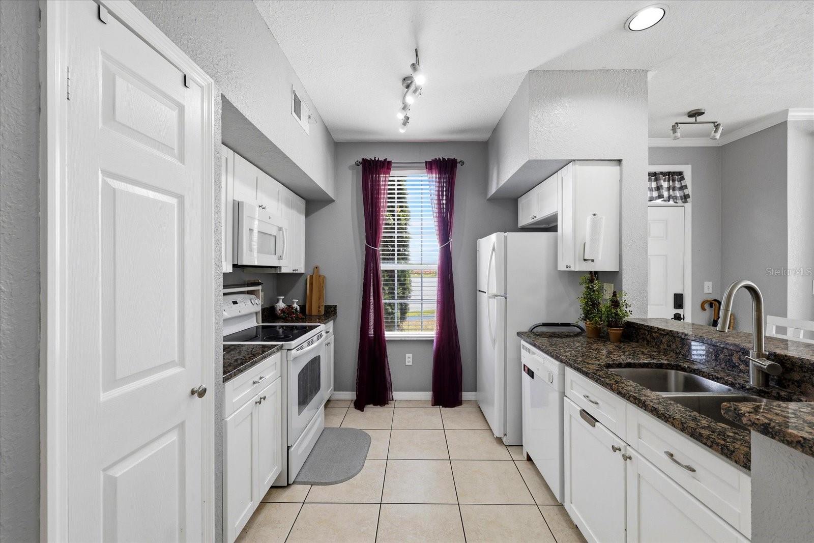 LAKE CHASE CONDO - Residential