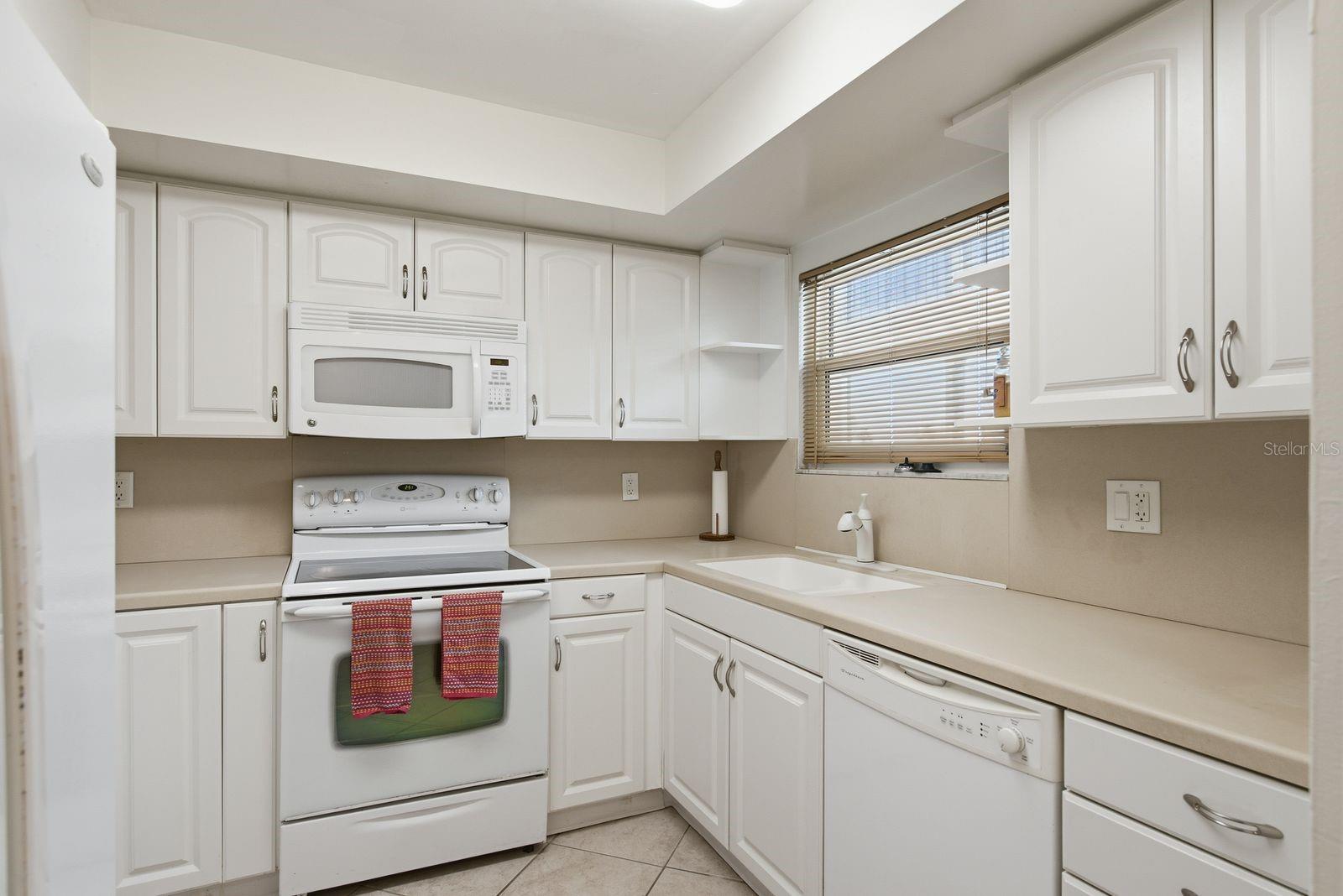 GULF HARBORS CONDO - Residential