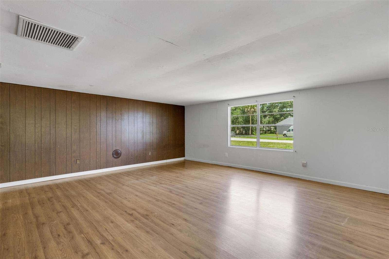 MAPLE GROVE ESTATES - Residential