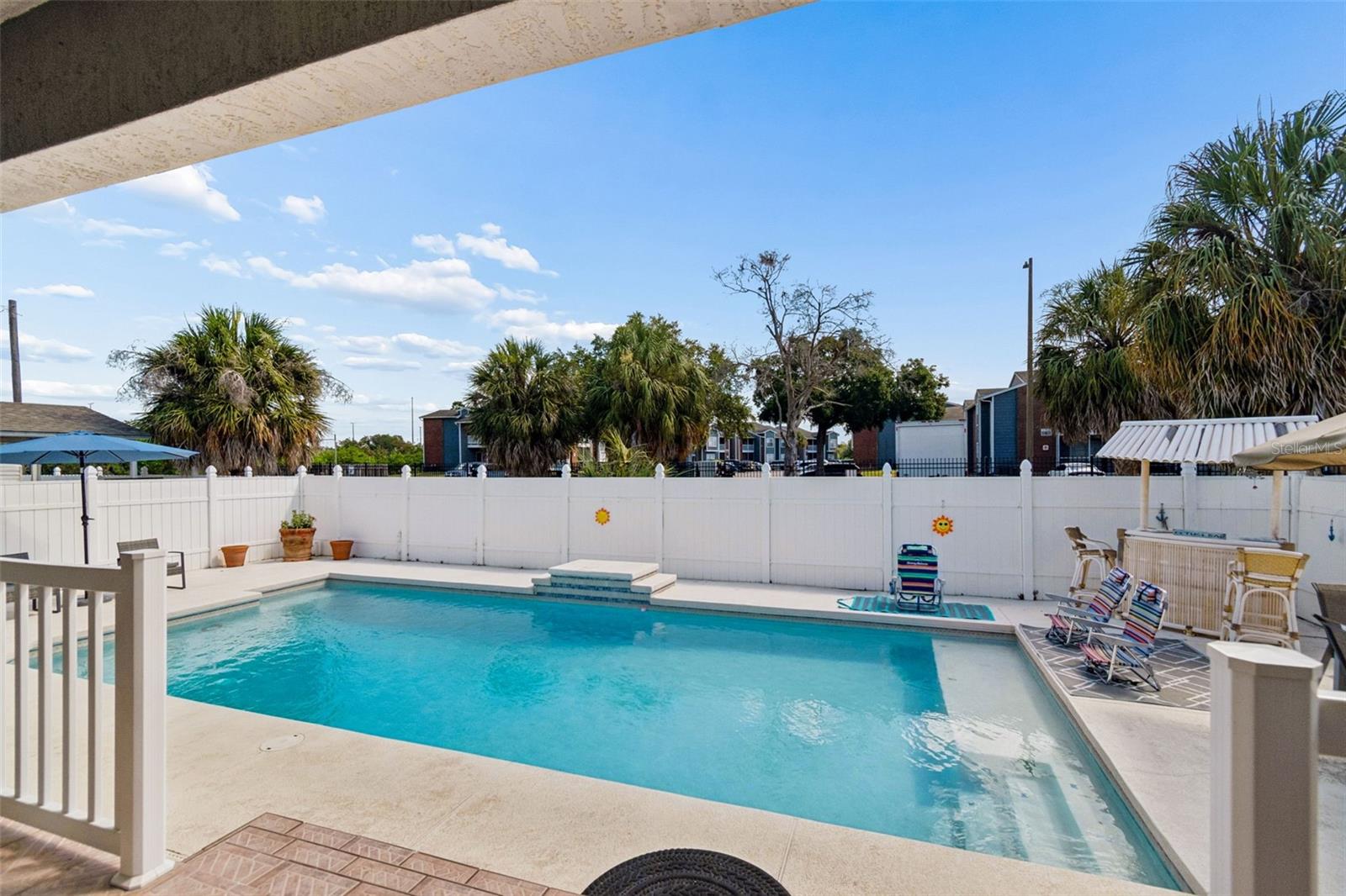 TAMPA SHORES INC #1 UN 1A REP - Residential