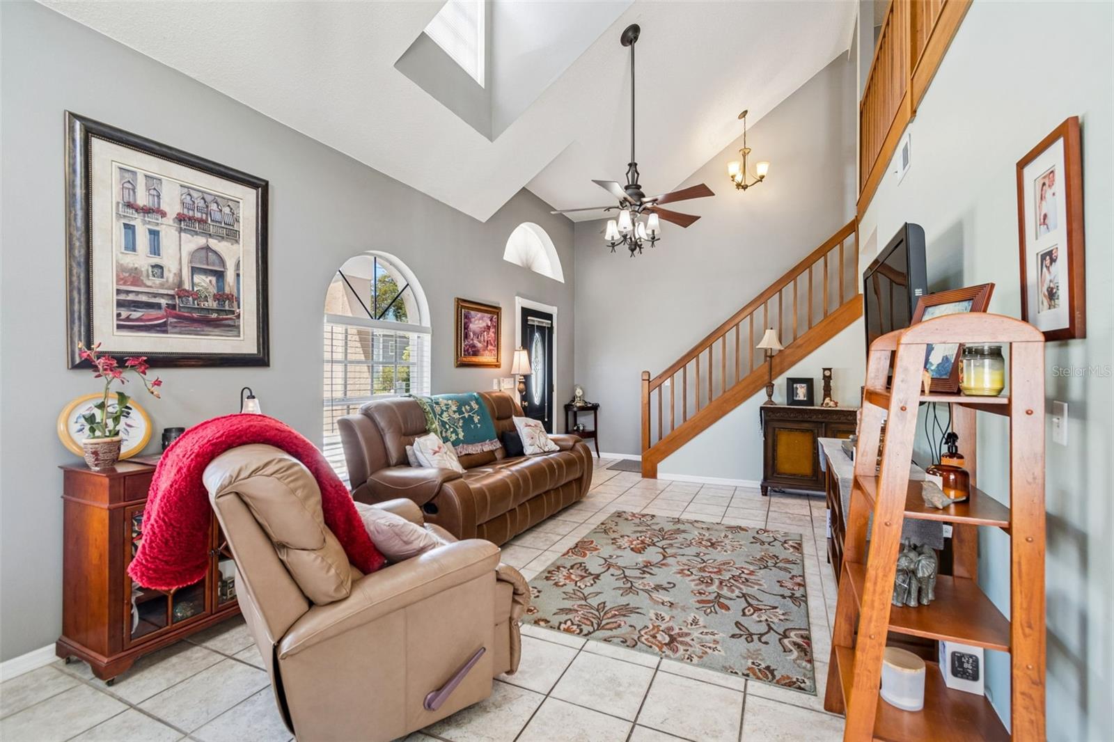 TAMPA SHORES INC #1 UN 1A REP - Residential