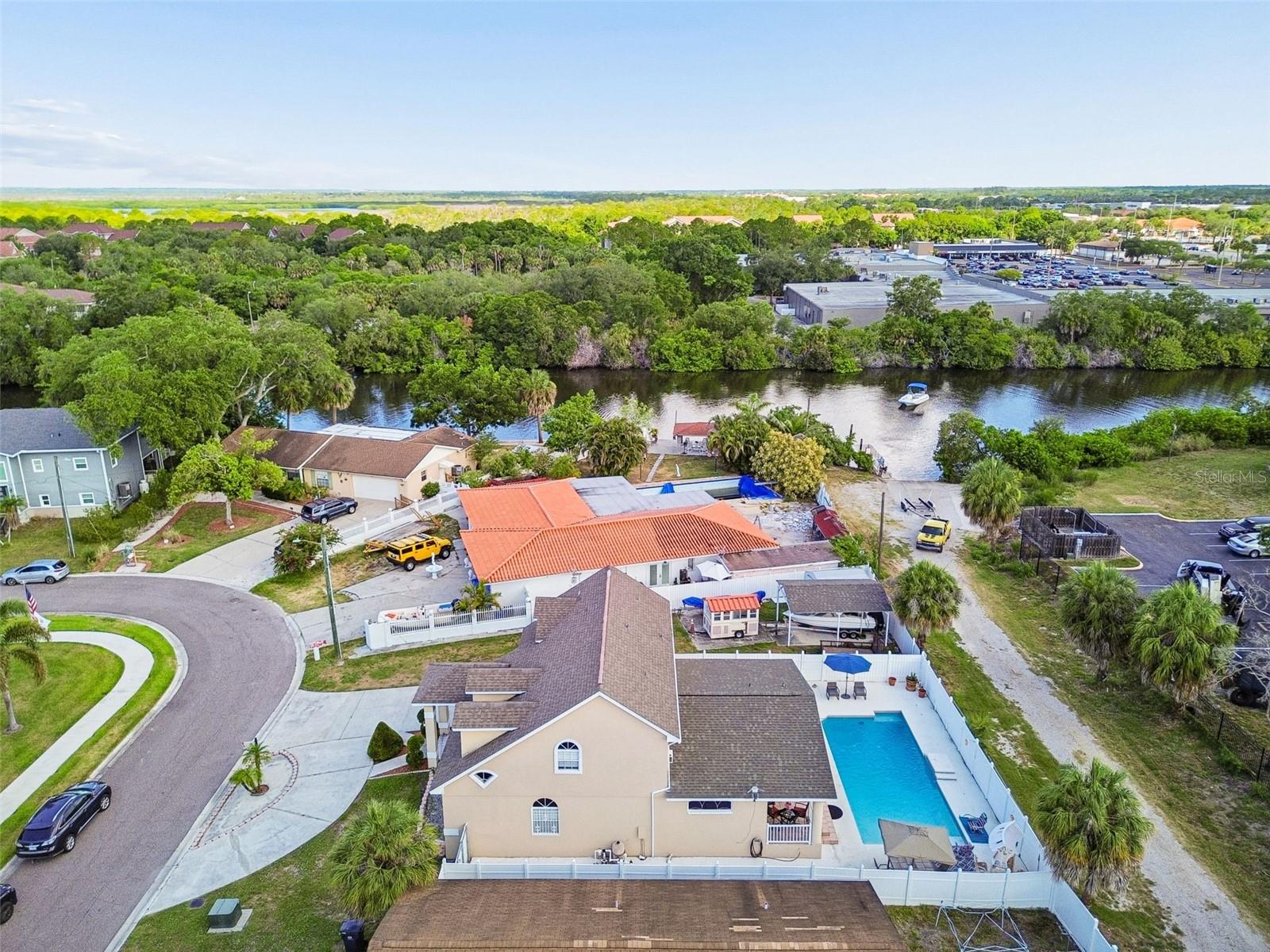 TAMPA SHORES INC #1 UN 1A REP - Residential