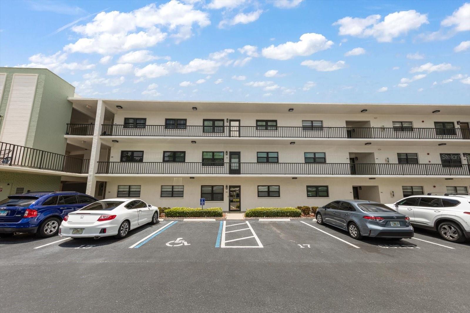 TERRACE PARK OF FIVE TOWNS - Residential