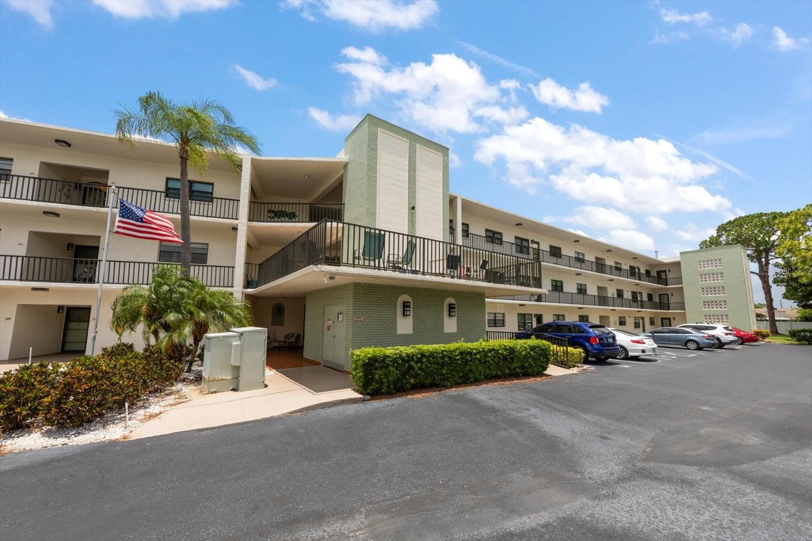 TERRACE PARK OF FIVE TOWNS - Residential