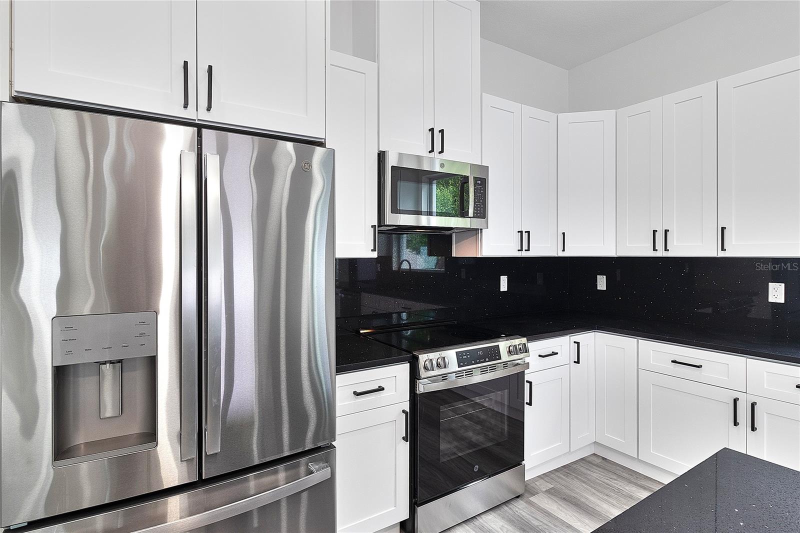 PINELLAS GROVES - Residential