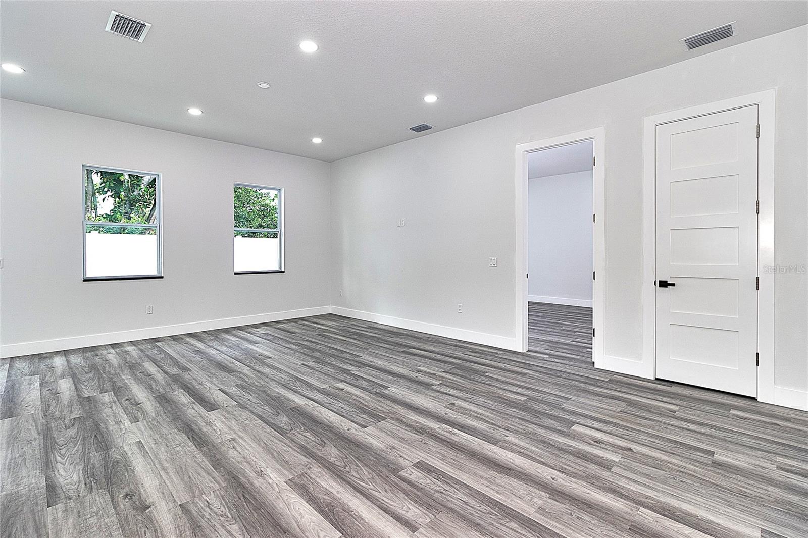 PINELLAS GROVES - Residential
