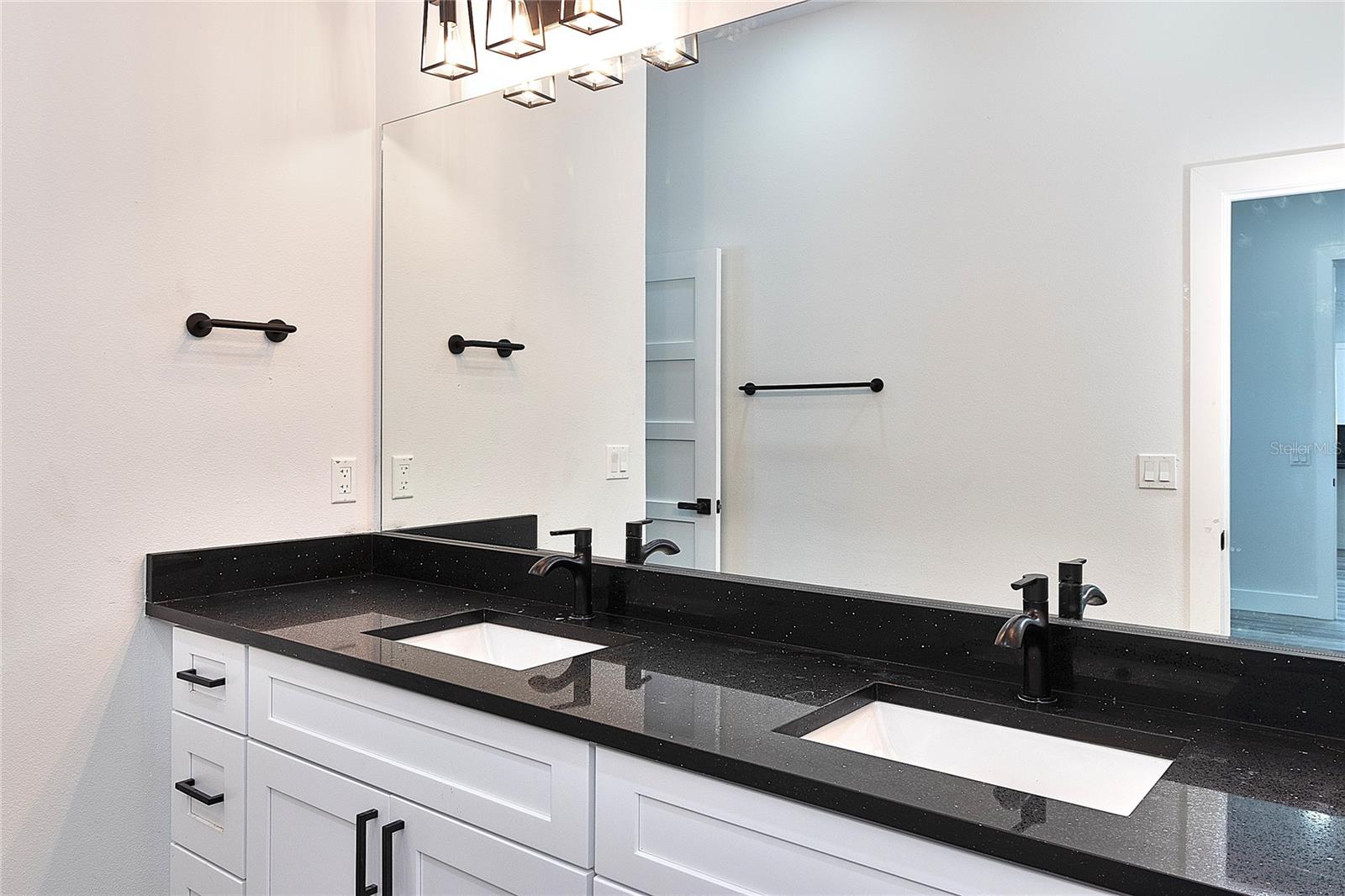 PINELLAS GROVES - Residential