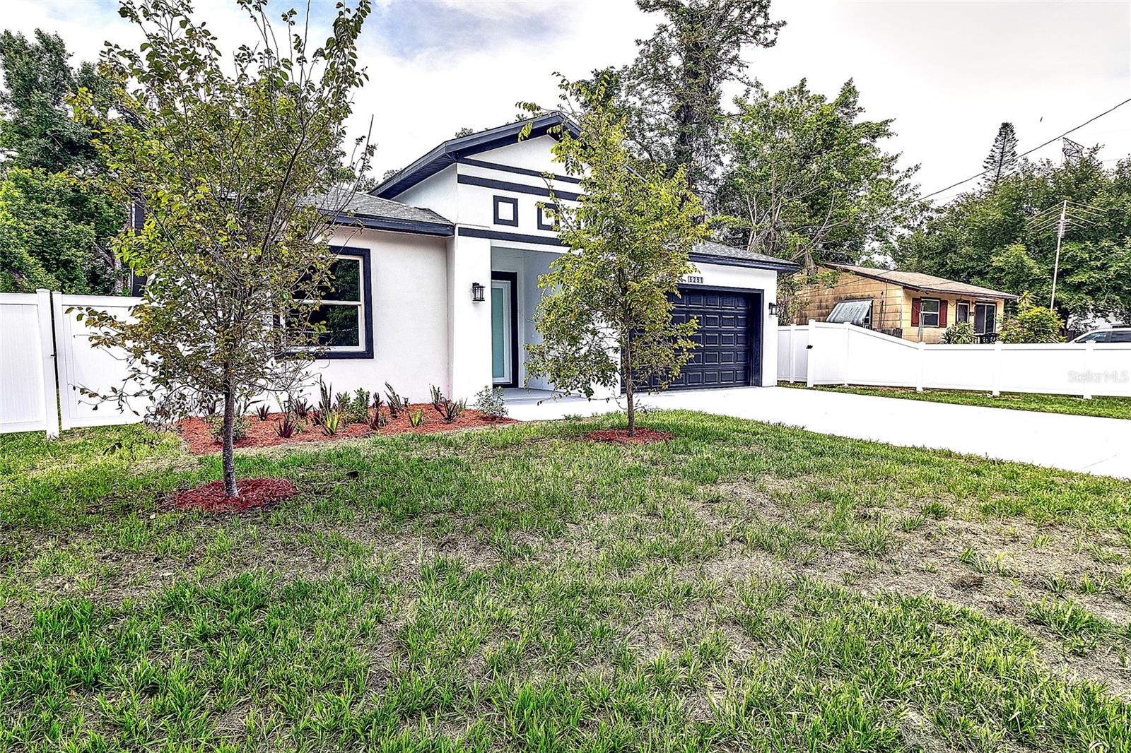 PINELLAS GROVES - Residential