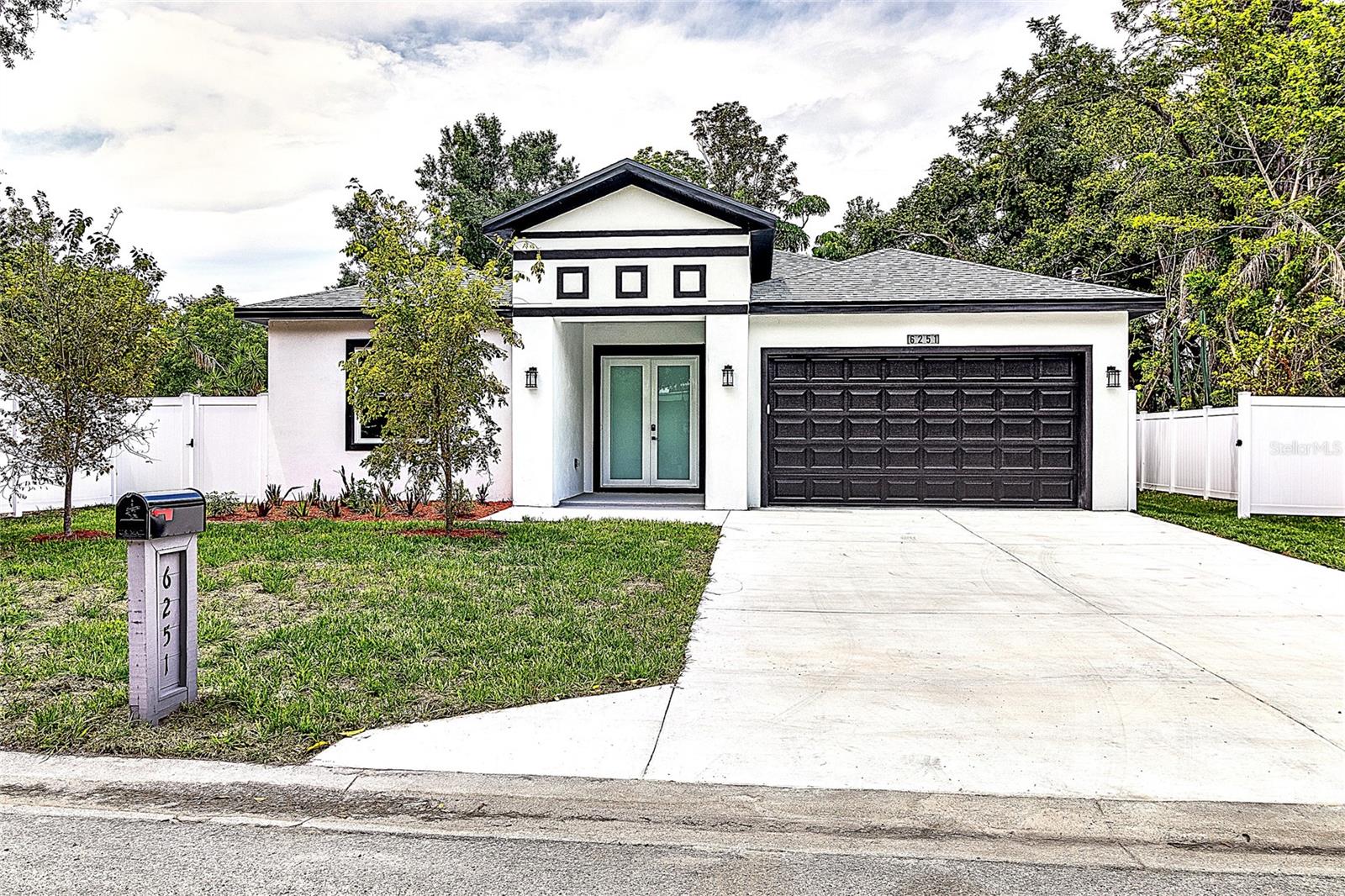 PINELLAS GROVES - Residential