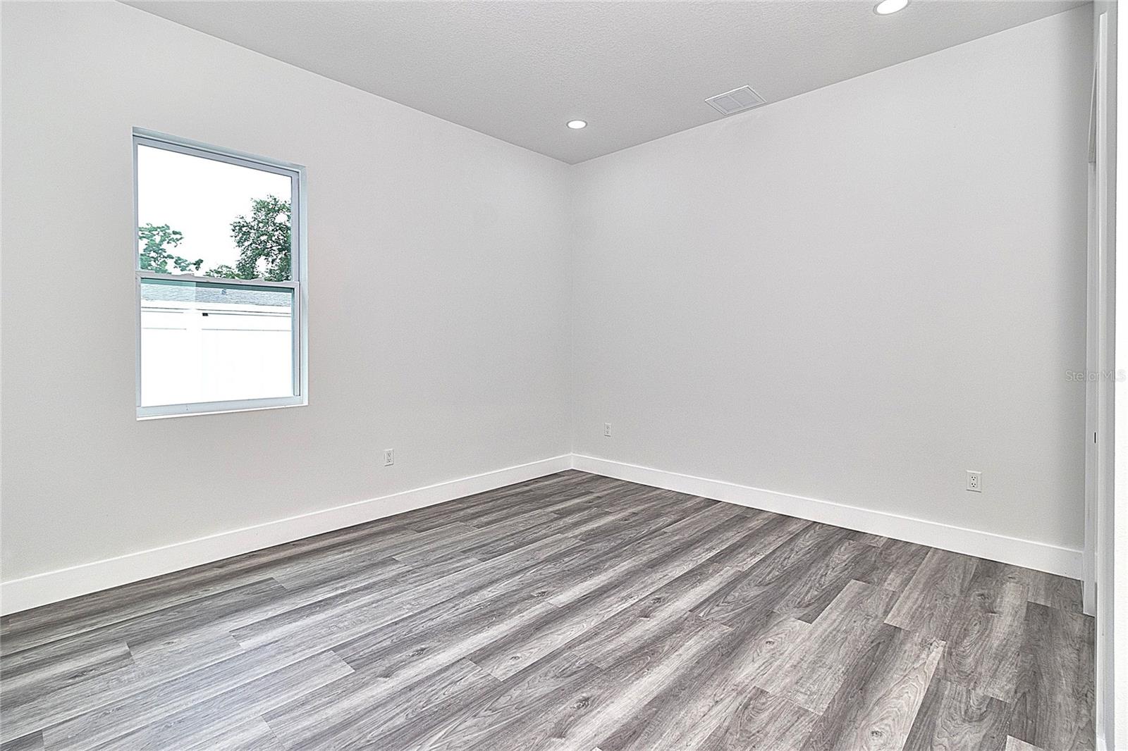 PINELLAS GROVES - Residential