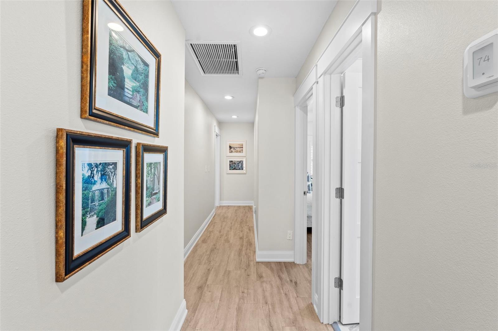 ELBERON PLACE A CONDO PH 01 - Residential