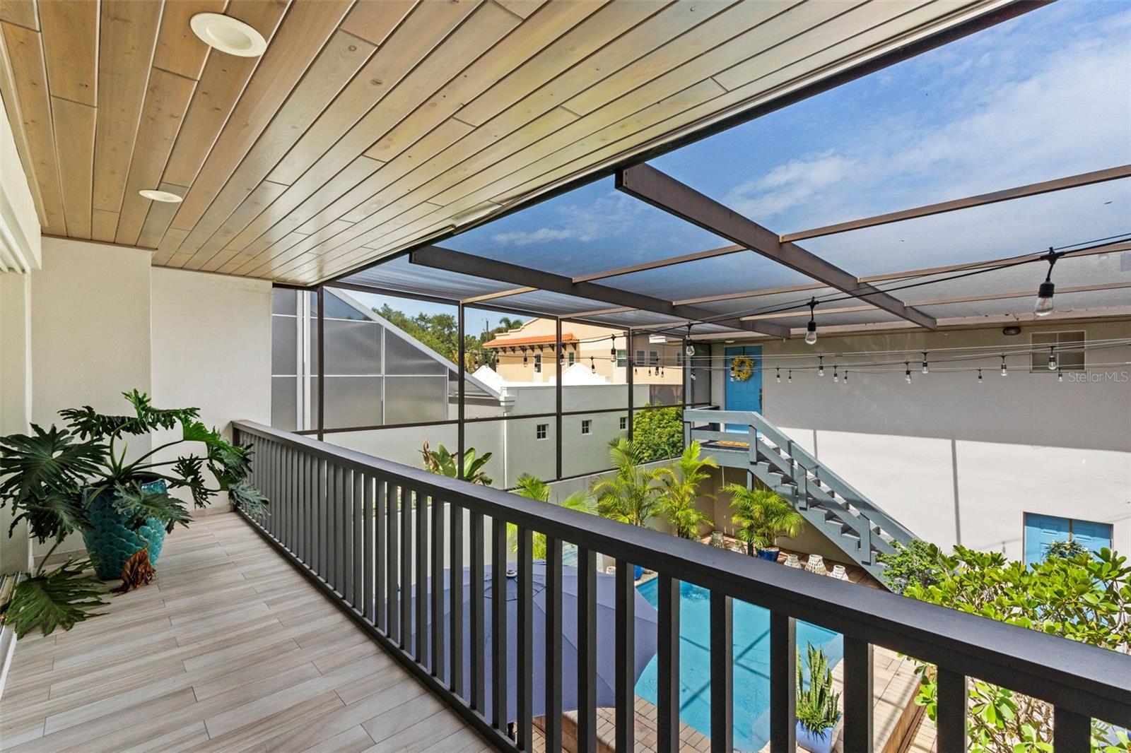 ELBERON PLACE A CONDO PH 01 - Residential