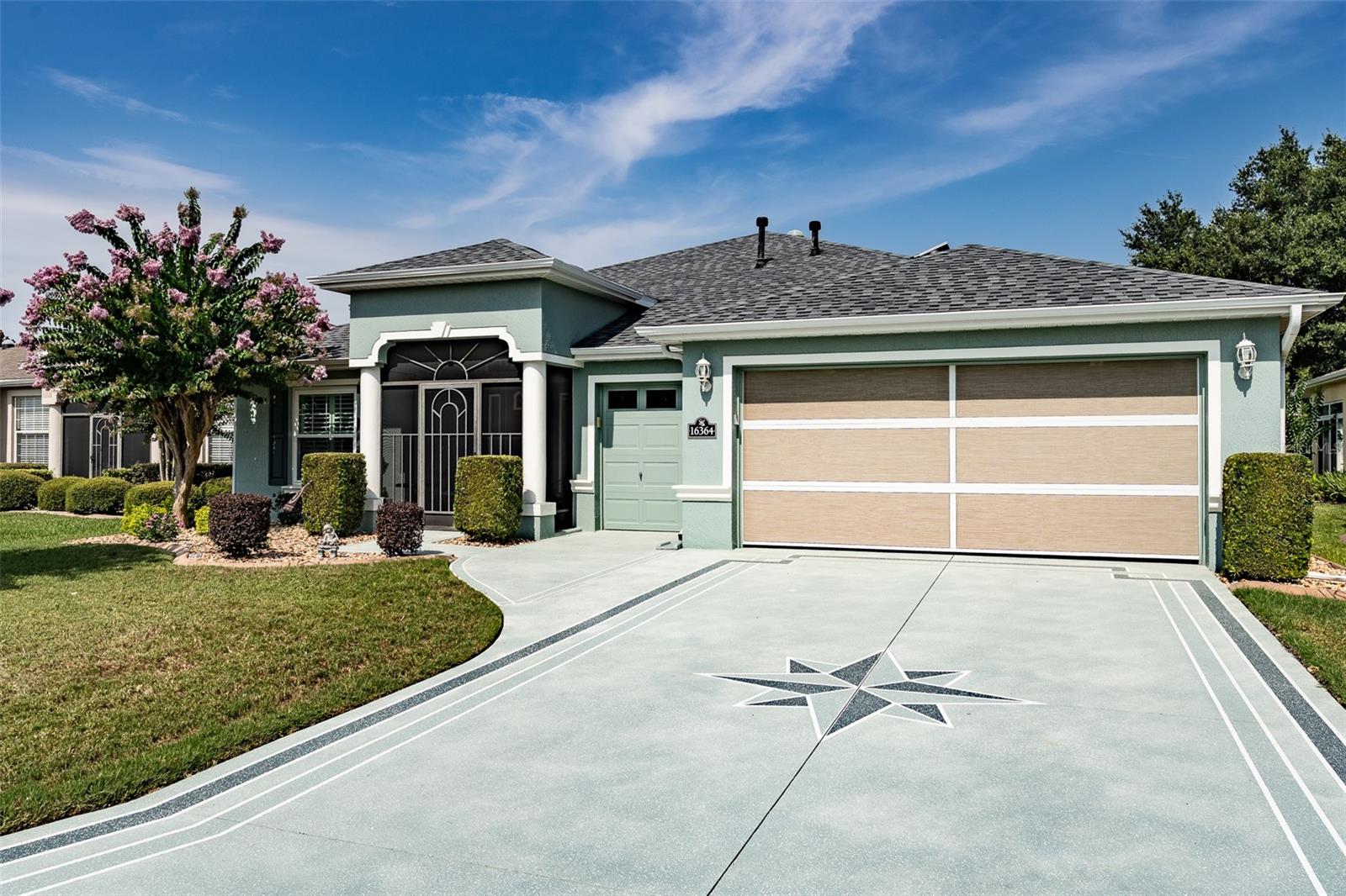 SUMMERGLEN - Residential