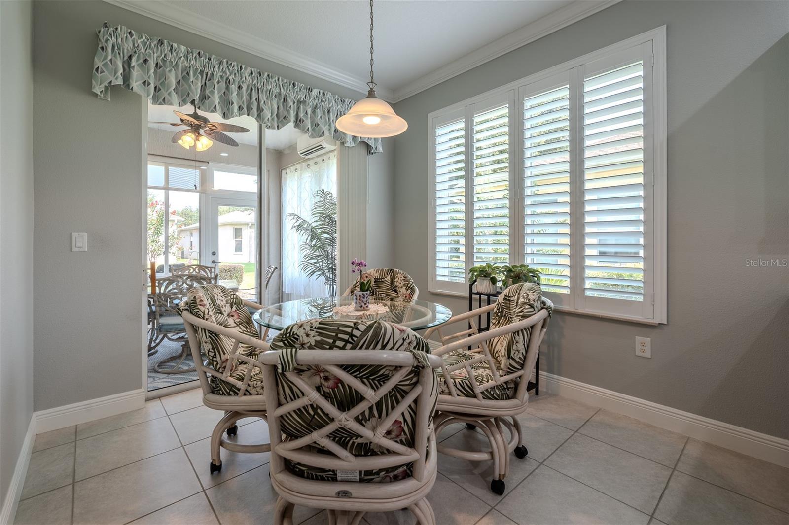 SUMMERGLEN - Residential